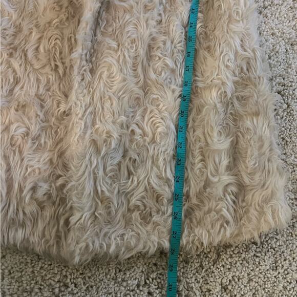 Theory Clairene Faux Fur Coat - Picture 9 of 9